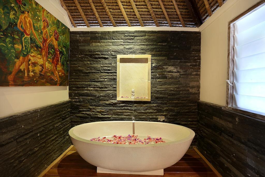 Villa Bukit Nusa Lembongan ภายนอก รูปภาพ