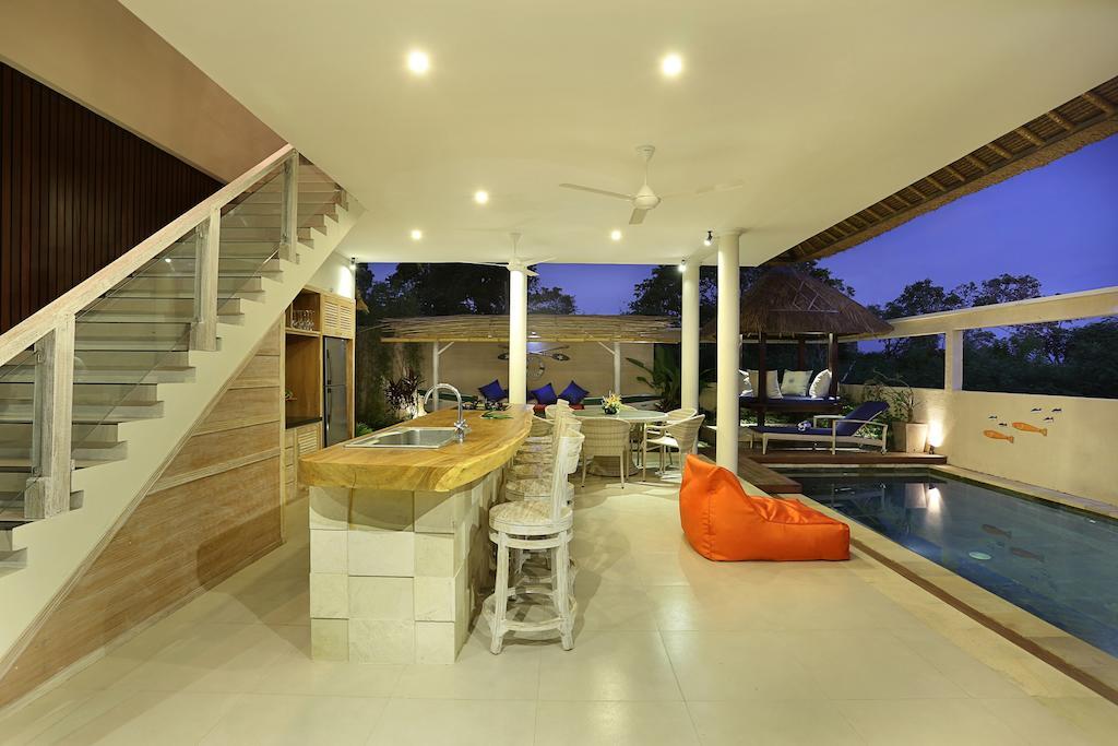 Villa Bukit Nusa Lembongan ภายนอก รูปภาพ