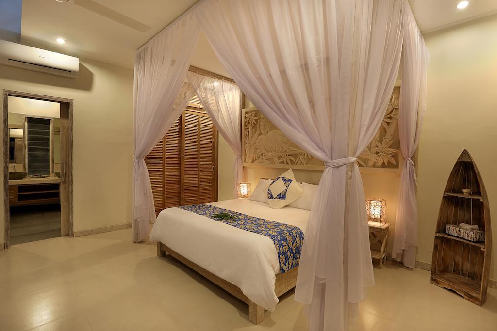 Villa Bukit Nusa Lembongan ภายนอก รูปภาพ