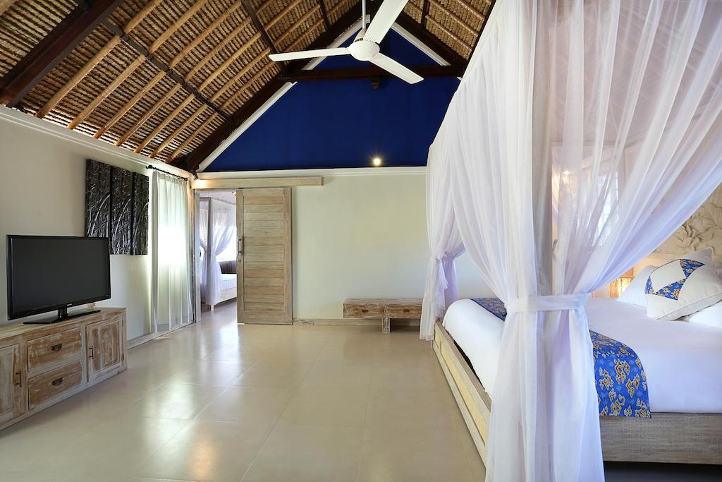 Villa Bukit Nusa Lembongan ภายนอก รูปภาพ