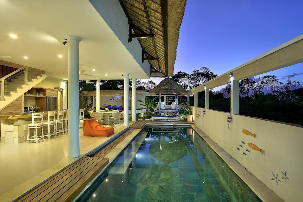Villa Bukit Nusa Lembongan ภายนอก รูปภาพ