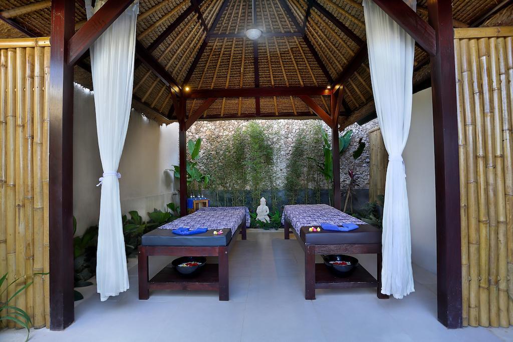 Villa Bukit Nusa Lembongan ภายนอก รูปภาพ