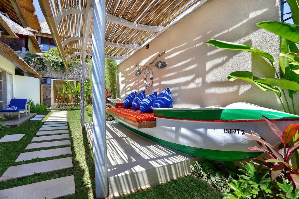 Villa Bukit Nusa Lembongan ภายนอก รูปภาพ